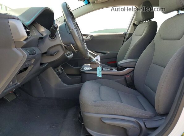 KMHC75LJ8LU060658 2020 HYUNDAI IONIQ White Вид салону спереду