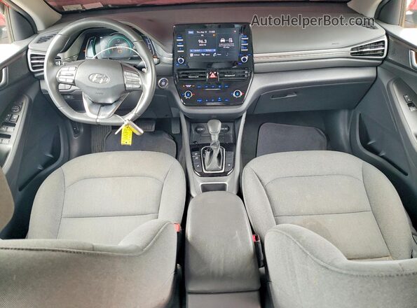KMHC85LC3MU256667 2021 HYUNDAI IONIQ Красный Вид панели приборов