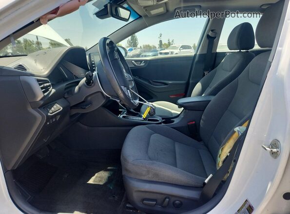 KMHC85LC5LU239951 2020 HYUNDAI IONIQ White Front interior view