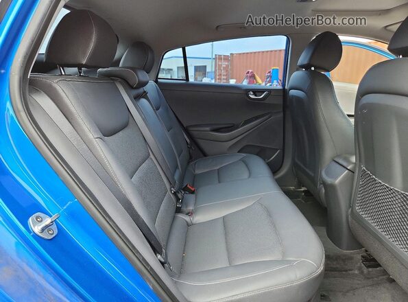 KMHC85LCXHU035475 2017 HYUNDAI IONIQ Blue Հետևի նստատեղերի տեսք