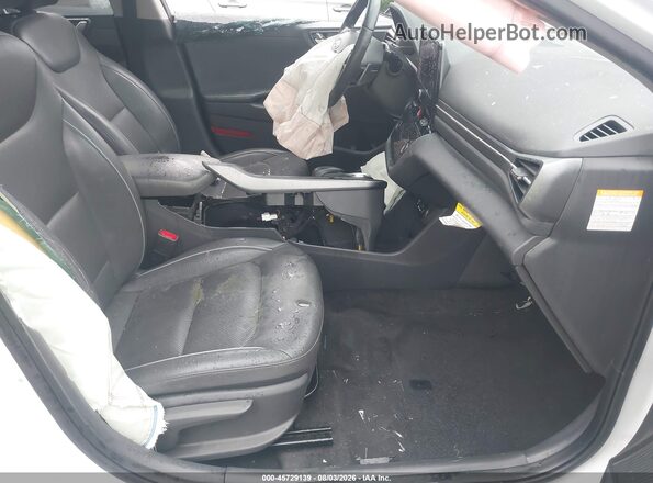 KMHC85LJ3MU077088 2021 HYUNDAI IONIQ ELECTRIC White Front interior view
