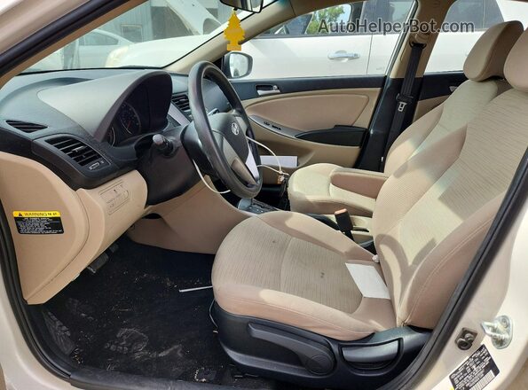 KMHCT4AE0GU090867 2016 HYUNDAI ACCENT Beige წინა სალონის ხედი