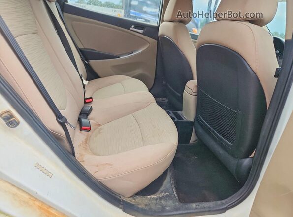 KMHCT4AE0GU114357 2016 HYUNDAI ACCENT White Вид задніх сидінь