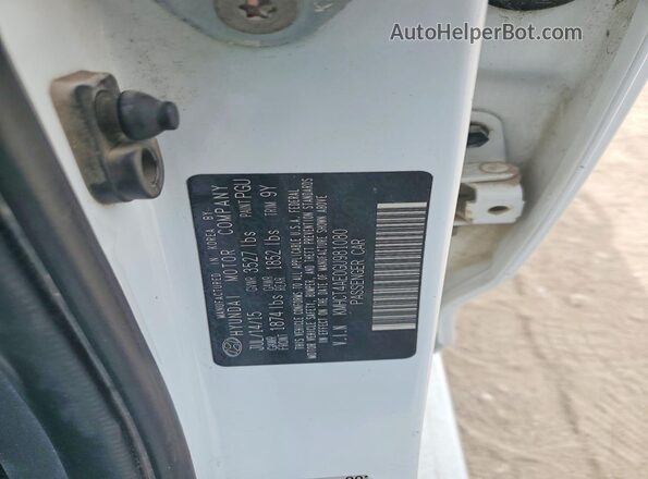 KMHCT4AE0GU981080 2016 HYUNDAI ACCENT White Engine compartment view