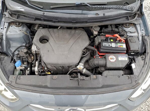 KMHCT4AE0HU373688 2017 HYUNDAI ACCENT Gray Rear interior view