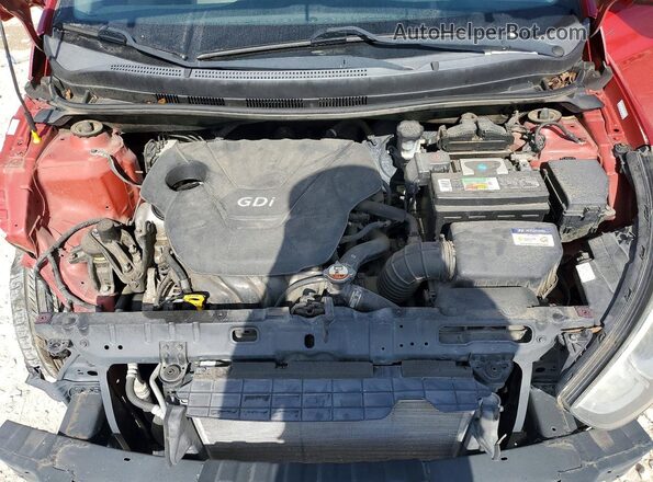 KMHCT4AE1GU050247 2016 HYUNDAI ACCENT Red Widok wnętrza z tyłu