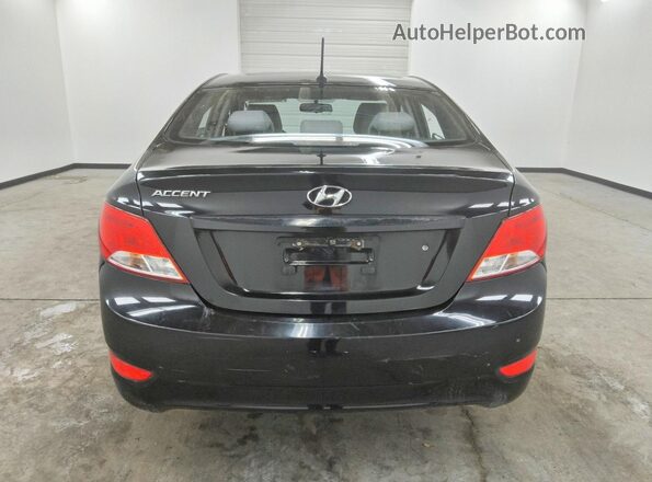 KMHCT4AE1GU060051 2016 HYUNDAI ACCENT Черный Вид сзади
