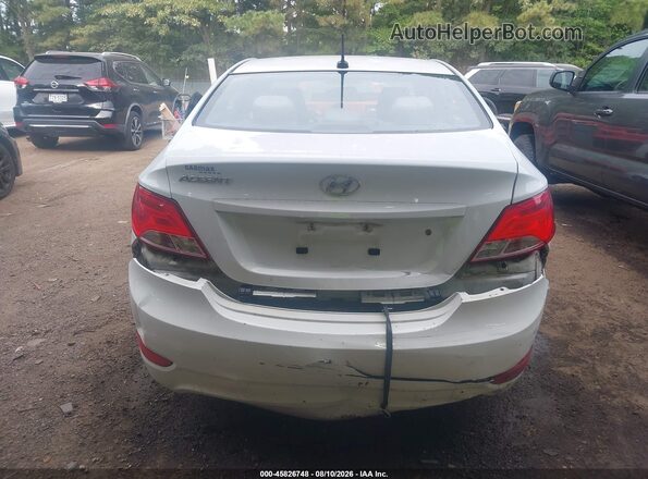 KMHCT4AE1GU111483 2016 HYUNDAI ACCENT Белый Вид спереди