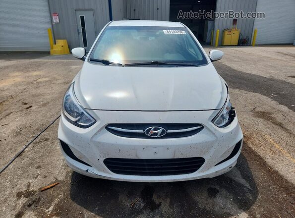 KMHCT4AE1HU272336 2017 HYUNDAI ACCENT White Դիմացի տեսք