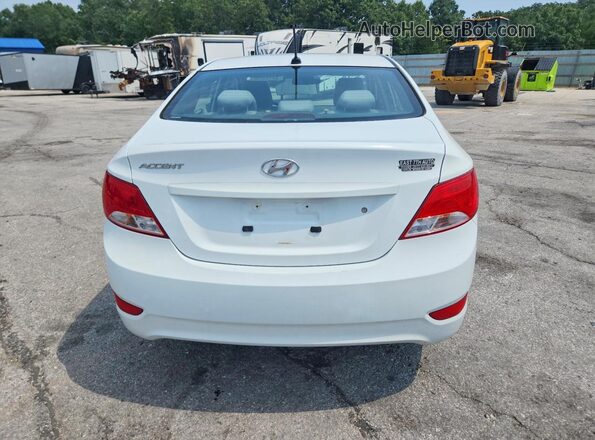 KMHCT4AE1HU272336 2017 HYUNDAI ACCENT White Հետևի տեսք