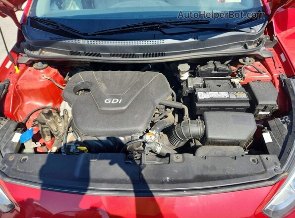 KMHCT4AE2GU089641 2016 HYUNDAI ACCENT Красный Вид задней части салона