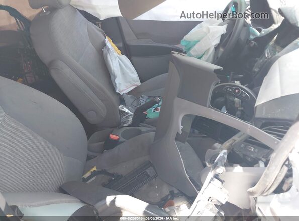 KMHCT4AE2GU094161 2016 HYUNDAI ACCENT White Front interior view