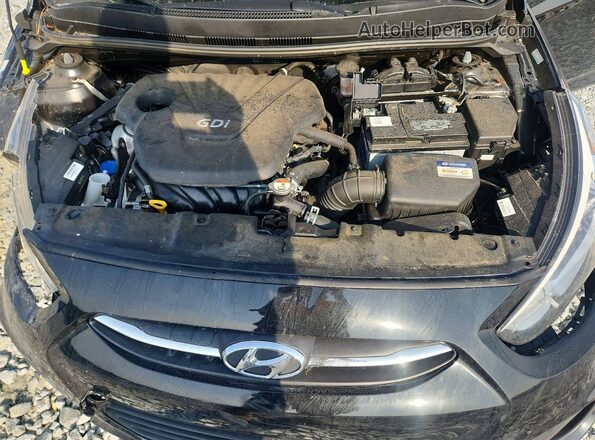 KMHCT4AE2HU176022 2017 HYUNDAI ACCENT Black Widok wnętrza z tyłu