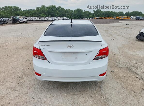KMHCT4AE2HU379038 2017 HYUNDAI ACCENT White Вид ззаду