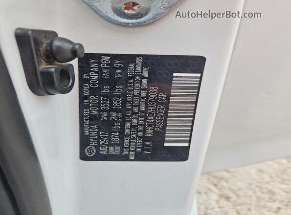 KMHCT4AE2HU379038 2017 HYUNDAI ACCENT White Вид підкапотного простору