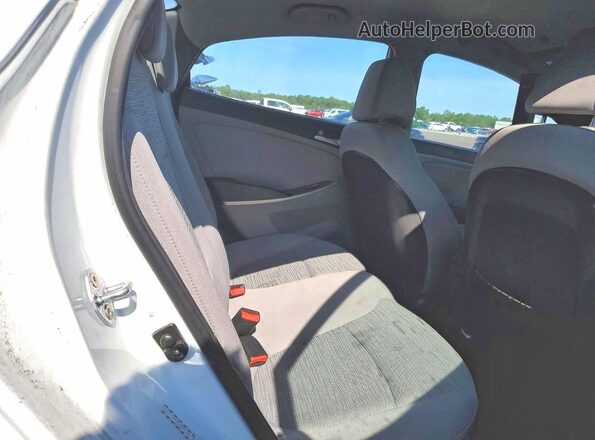 KMHCT4AE3GU045180 2016 HYUNDAI ACCENT White Вид задніх сидінь