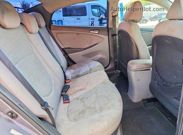 KMHCT4AE3GU049150 2016 HYUNDAI ACCENT Gray Vista de los asientos traseros