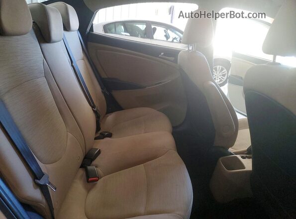 KMHCT4AE3GU060682 2016 HYUNDAI ACCENT Cream Вид задніх сидінь