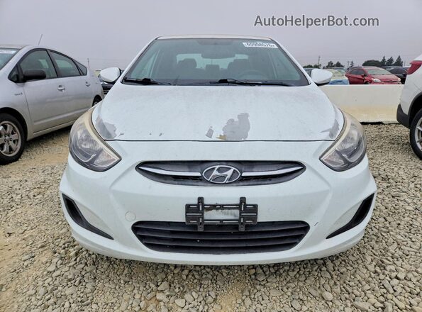 KMHCT4AE3GU105748 2016 HYUNDAI ACCENT Белый Вид спереди