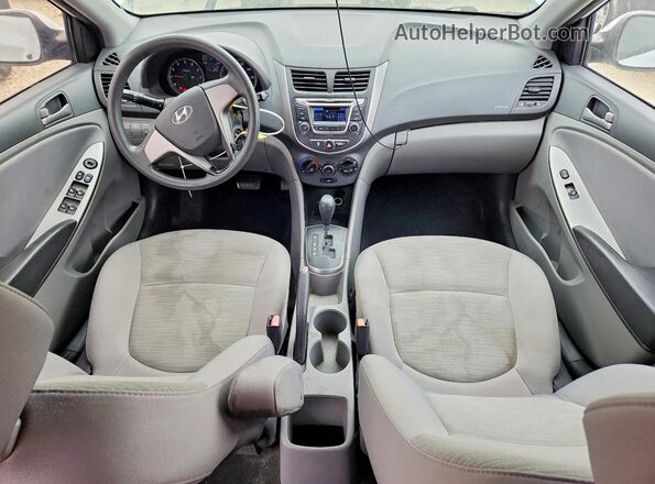 KMHCT4AE3GU105748 2016 HYUNDAI ACCENT Белый Вид панели приборов