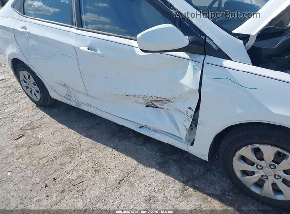 KMHCT4AE3GU139463 2016 HYUNDAI ACCENT Белый Вид спереди