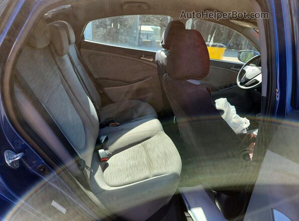 KMHCT4AE3HU224837 2017 HYUNDAI ACCENT Blue უკანა სავარძლების ხედი