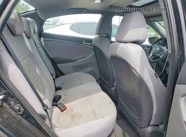 KMHCT4AE3HU318765 2017 HYUNDAI ACCENT Black Vista de los asientos traseros