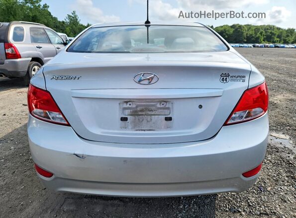 KMHCT4AE4GU027044 2016 HYUNDAI ACCENT Silver Vista trasera