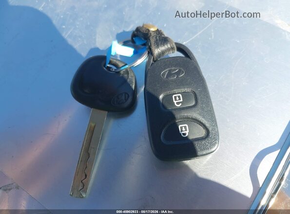 KMHCT4AE4GU111025 2016 HYUNDAI ACCENT Gray წინა პანელის ხედი