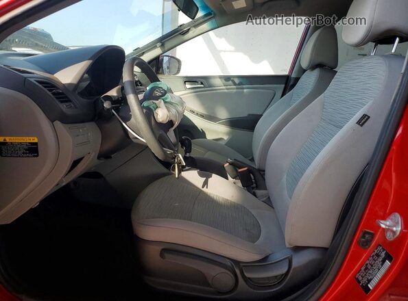 KMHCT4AE4GU974858 2016 HYUNDAI ACCENT Red Вид салону спереду