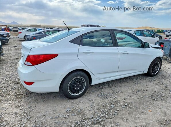 KMHCT4AE4HU174174 2017 HYUNDAI ACCENT Белый Задняя правая четверть