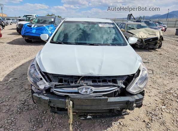 KMHCT4AE4HU174174 2017 HYUNDAI ACCENT Белый Вид спереди