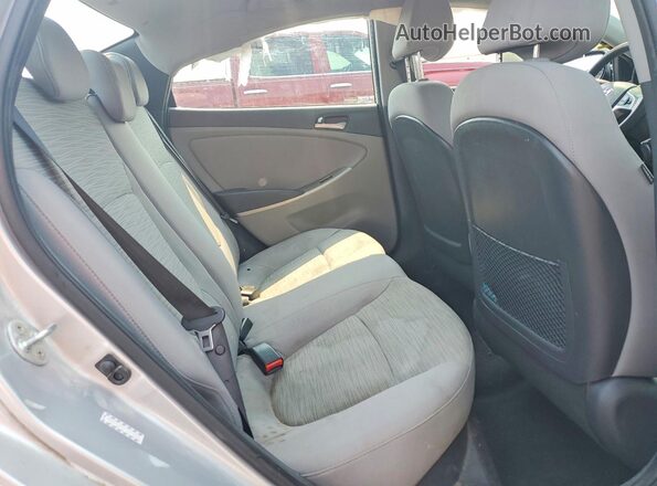 KMHCT4AE4HU347093 2017 HYUNDAI ACCENT Silver უკანა სალონის ხედი