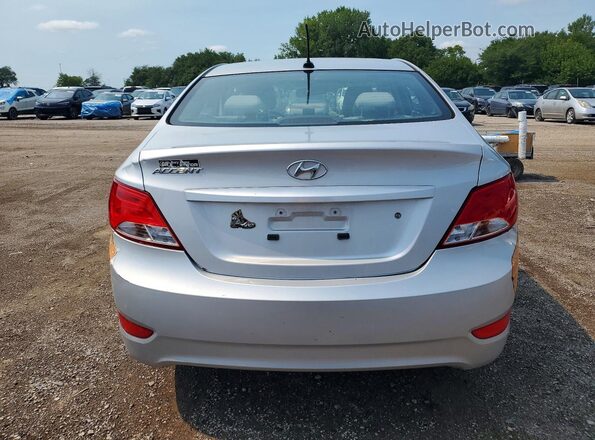 KMHCT4AE4HU347093 2017 HYUNDAI ACCENT Silver წინა სალონის ხედი