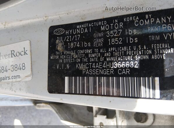 KMHCT4AE4HU366632 2017 HYUNDAI ACCENT White Widok komory silnika
