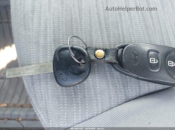KMHCT4AE5GU004873 2016 HYUNDAI ACCENT Blue წინა პანელის ხედი