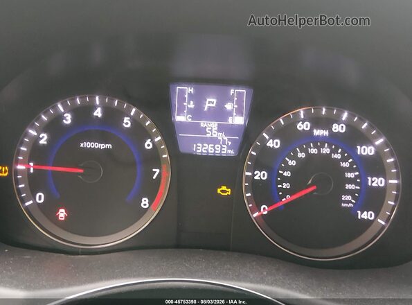 KMHCT4AE5GU072851 2016 HYUNDAI ACCENT Red Widok tylnych siedzeń