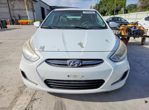 KMHCT4AE5HU242336 2017 HYUNDAI ACCENT White წინა ხედი