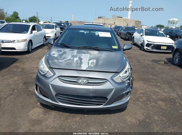 KMHCT4AE5HU273764 2017 HYUNDAI ACCENT Серый Вид спереди