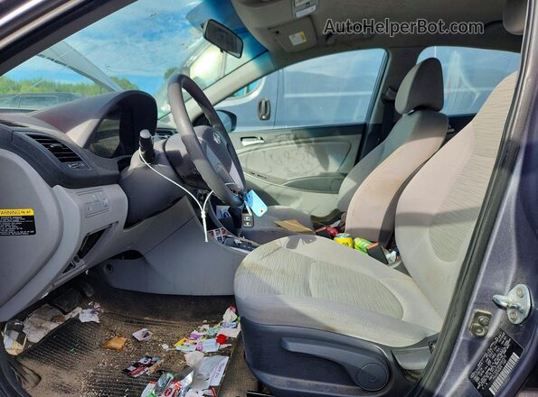 KMHCT4AE5HU283372 2017 HYUNDAI ACCENT Серый Вид задней части салона