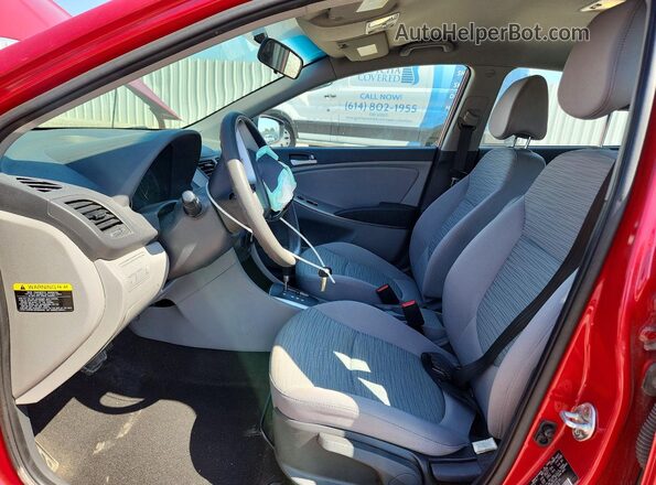 KMHCT4AE6HU337214 2017 HYUNDAI ACCENT Red Вид салону спереду