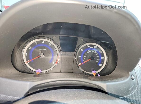 KMHCT4AE6HU366700 2017 HYUNDAI ACCENT Серый Вид щитка приборов