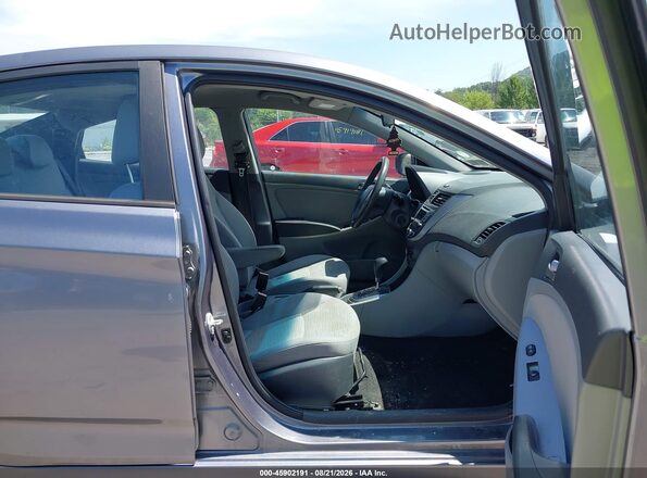 KMHCT4AE7GU073628 2016 HYUNDAI ACCENT Silver წინა სალონის ხედი