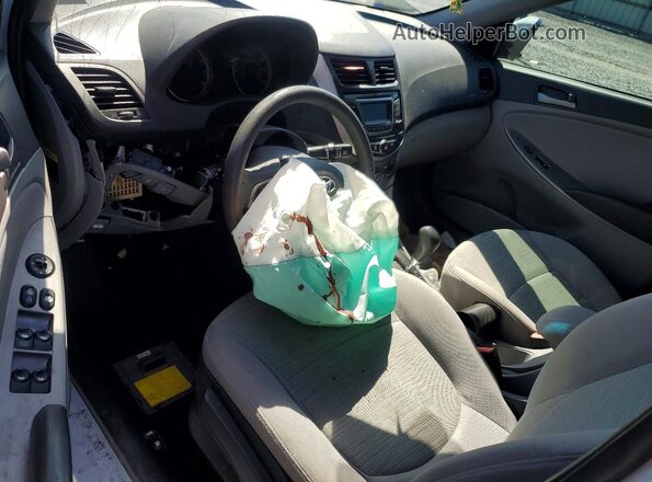 KMHCT4AE7GU140258 2016 HYUNDAI ACCENT Белый Вид панели приборов