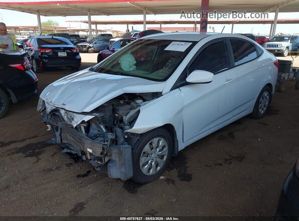 KMHCT4AE7HU361604 2017 HYUNDAI ACCENT White Front left