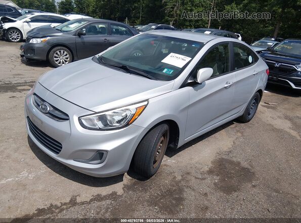 KMHCT4AE8GU009887 2016 HYUNDAI ACCENT Silver Vista tres cuartos delantera izquierda