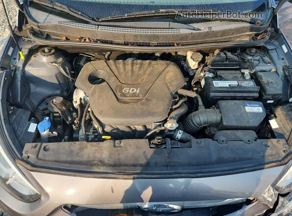 KMHCT4AE8GU162947 2016 HYUNDAI ACCENT Gray Widok wnętrza z tyłu