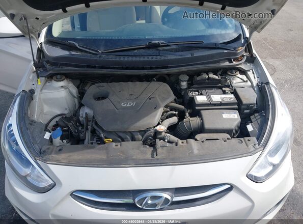 KMHCT4AE8GU963541 2016 HYUNDAI ACCENT Кремовый Вид сзади