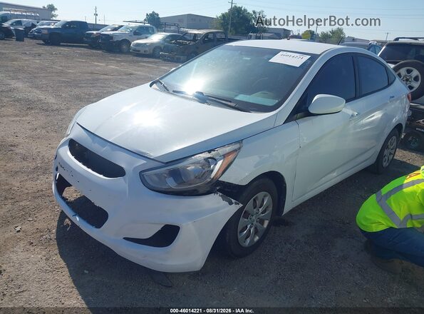 KMHCT4AE8GU969243 2016 HYUNDAI ACCENT White Передня ліва чверть