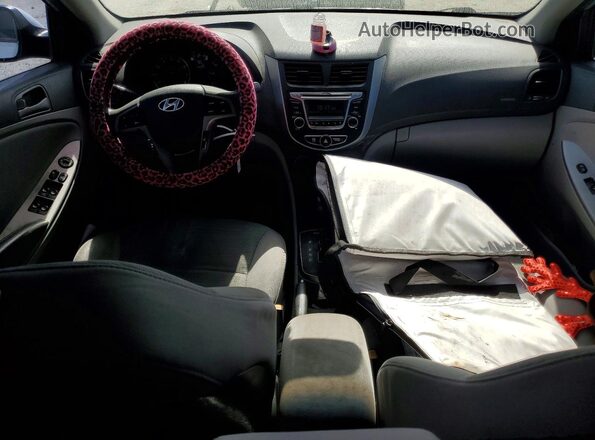 KMHCT4AE8GU974491 2016 HYUNDAI ACCENT Silver წინა პანელის ხედი
